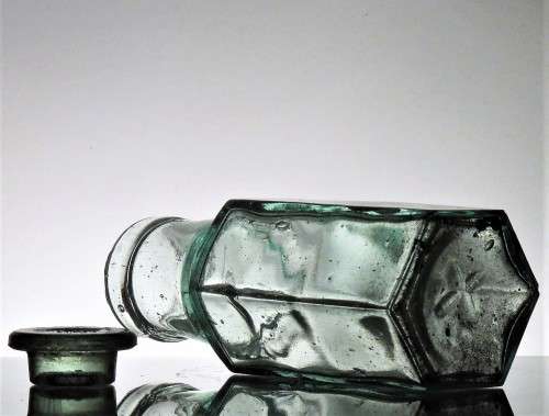 ANTIQUE PICALS BOTTLE WITH APLIEDLIP