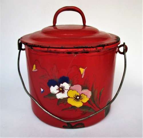 RED ENAMEL CONTAINER