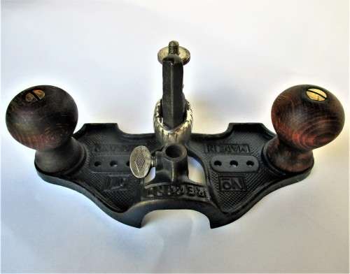 RECORD No.071 ROUTER PLANE