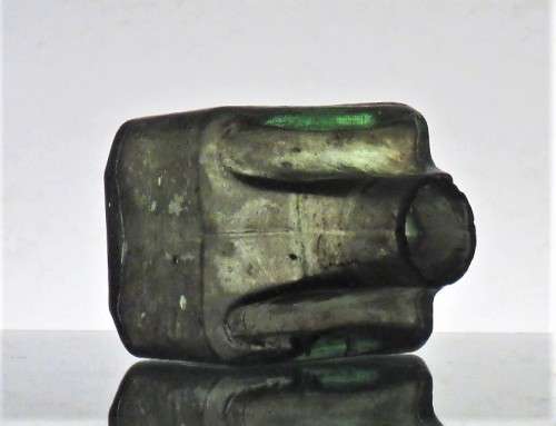 ANTIQUE BOAT INK BOTTLE