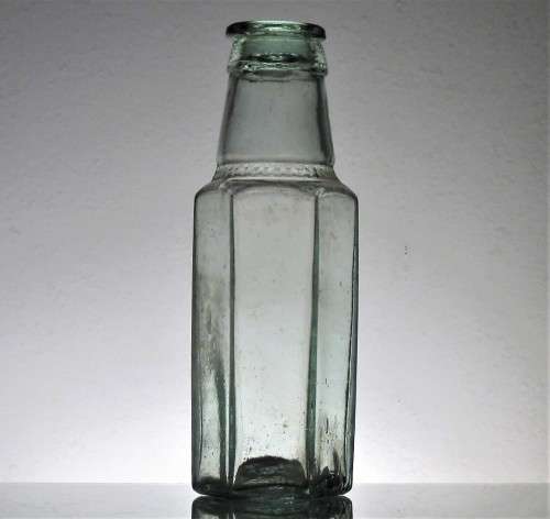 ANTIQUE PICKLE BOTTLE