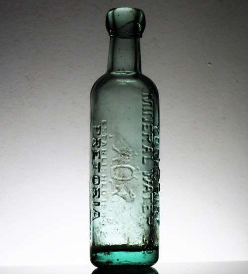 THE YORKSHIRE MINERAL WATER CO. PRETORIA BOTTLE