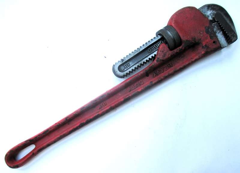 18` MONKEY WRENCH/PIPE WRENCH