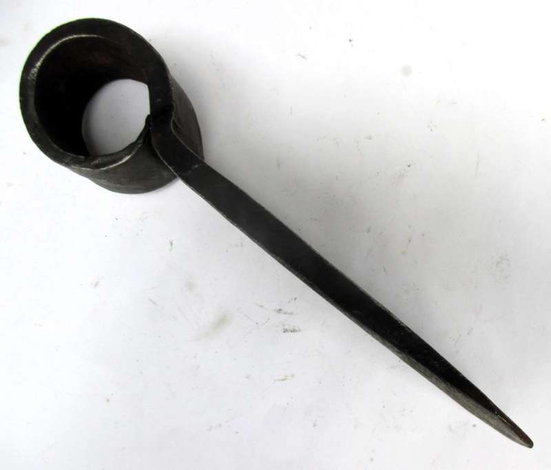AXE HEAD