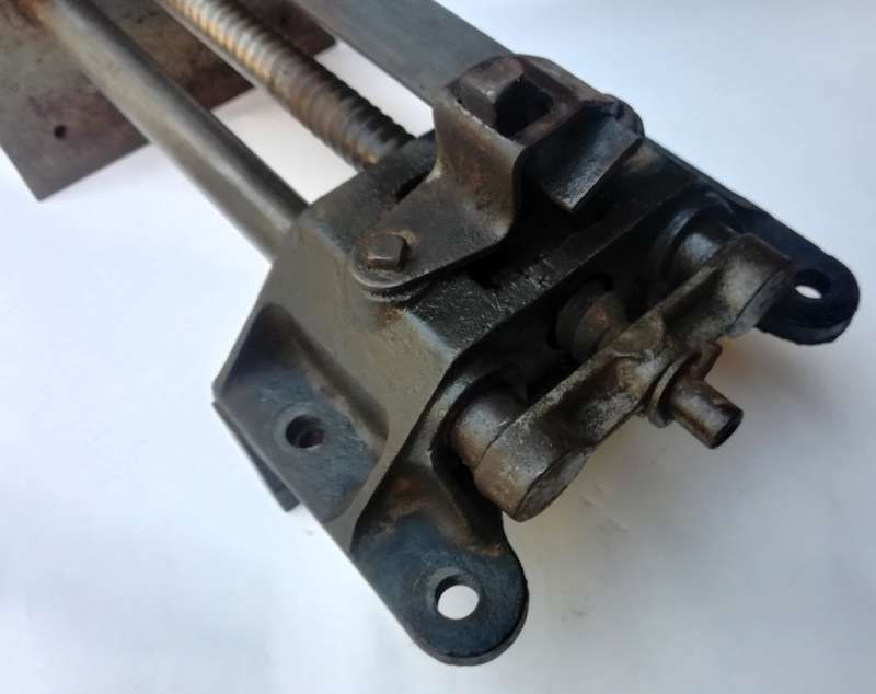 RECORD No.52 WOOD WORKERS VICE