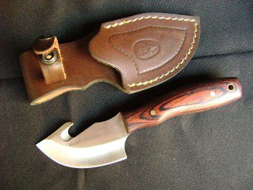Muela Hunting Knife - RACCOON