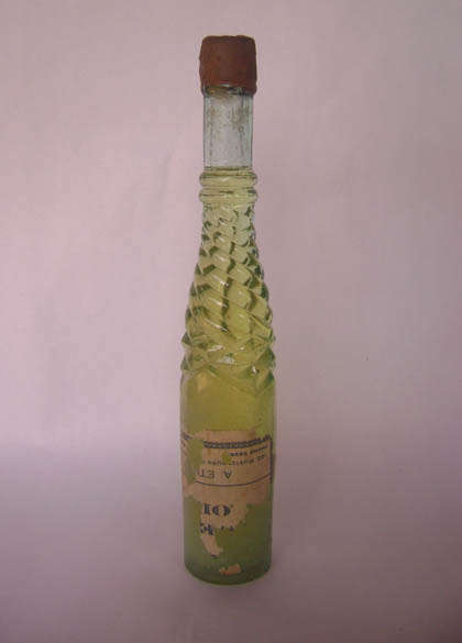 Still Sealed Sweet Oil / Soet Olie. Antique Bottle.