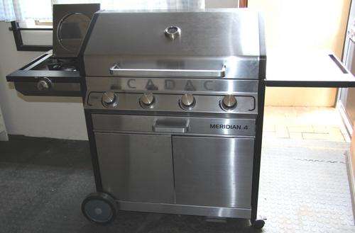Cadac Stainless Steel 4 burner with Hood - almost new