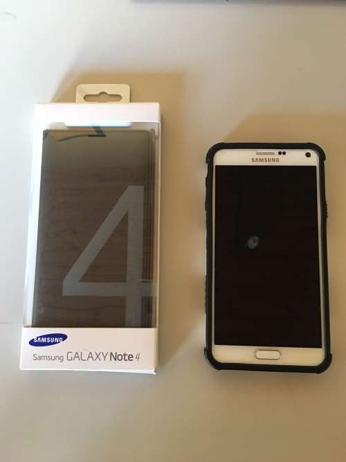Samsung Galaxy Note 4 *Excellent Condition* + FREE COURIER SHIPPING + UAG Cover + Samsung Flip Cover