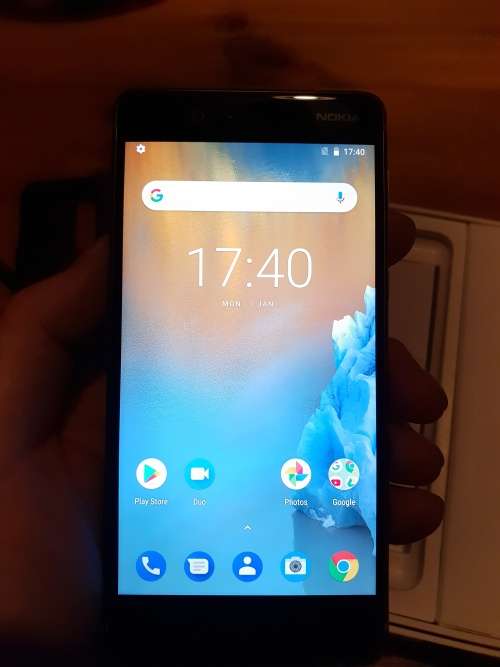 Nokia 8 **Excellent Condition** + Free Courier Shipping