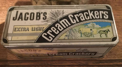 VINTAGE JACOBS EXTRA LIGHT CRACKERS
