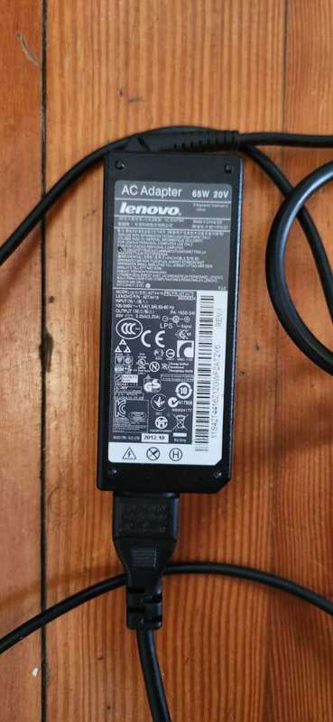 Lenovo B590 model 20206 - cracked display, no hdd or ram