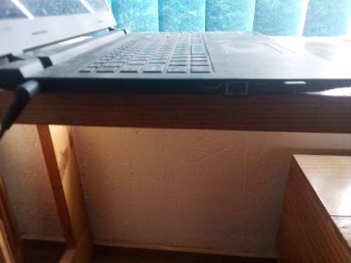 Laptop Computer , Lenovo Ideapad 100