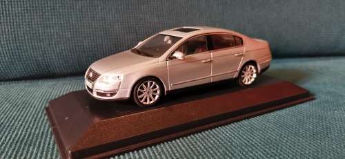 Volkswagen Passat scale model