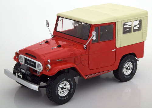 Toyota Land Cruiser FJ40 (Triple 9 1:18)