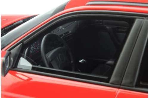 BMW M5 (E34) Touring - Red - (Ottomobile 1/18 scale model)