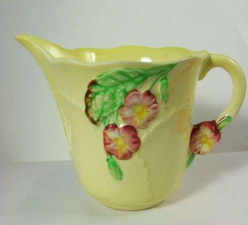 CARLTON WARE:  Beautiful Yellow 'Primula' Creamer!