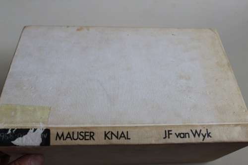 Die Mauser knal - Van Wyk