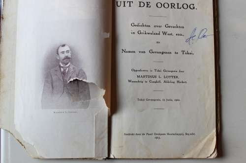 Uit Die Oorlog: Gedichten Over Gevechten in Grikwaland West, Enz. : en Namen Van Gevangenen Te Tokai