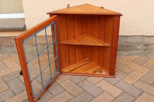 Oregon and lead glass corner cupboard very neat