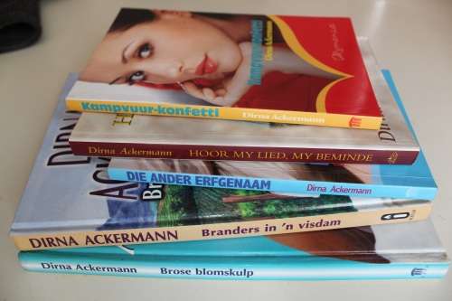 5 x Dirna Ackermann boeke