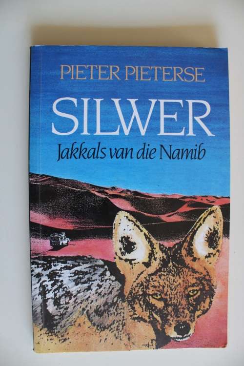 Silwer, Jakkals van die Namib -  Pieter Pieterse