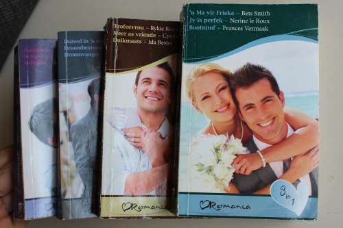 4 x Romanza omnibus sagtebande baie goed vir lees