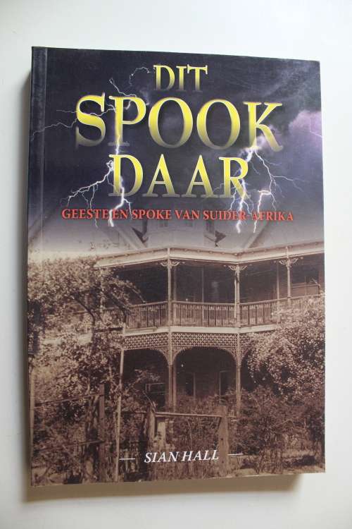 Dit spook daar - Sian Hall