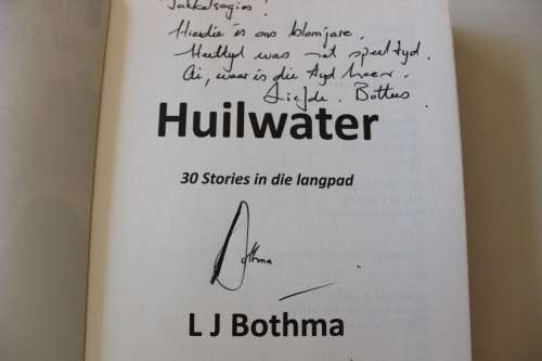 GETEKEN: Huilwater: 30 Stories in die langpad - Louis Bothma