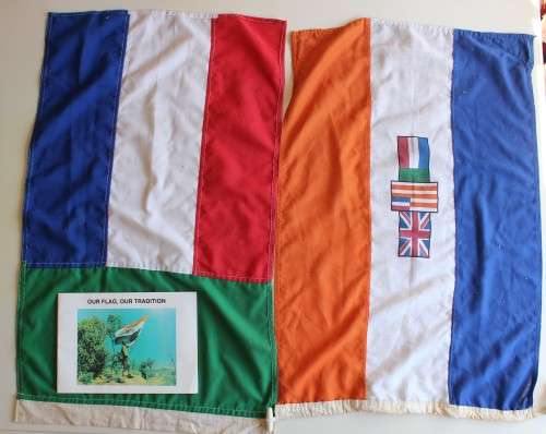 Vierkleur & ou Vlag van Suid-Afrika - South Africa old flag & book - boek