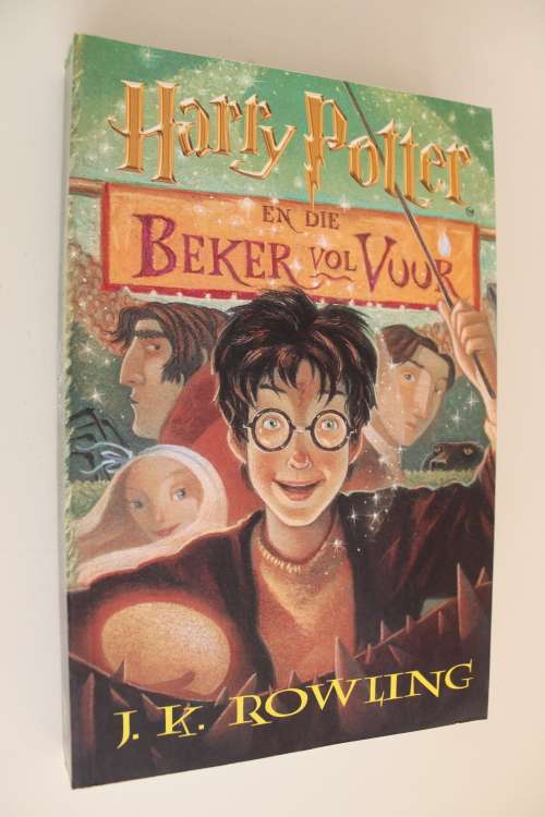 Harry Potter en die beker vol vuur - J.K. Rowling