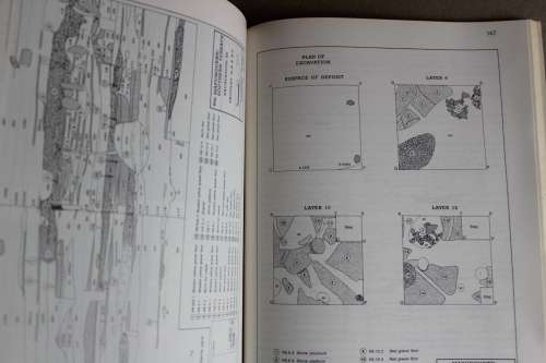 The Archeological sites of Greefswald. Stratigraphy and chronology. By Meyer. Mapungubwe Hill.
