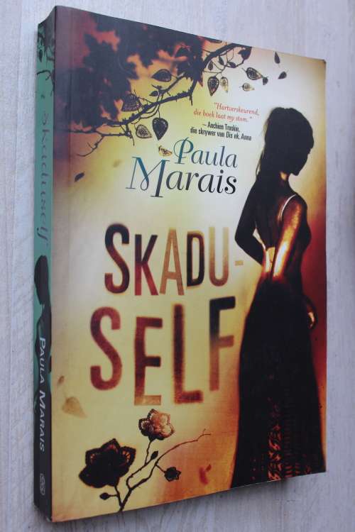 Skaduself -- Paula Marais