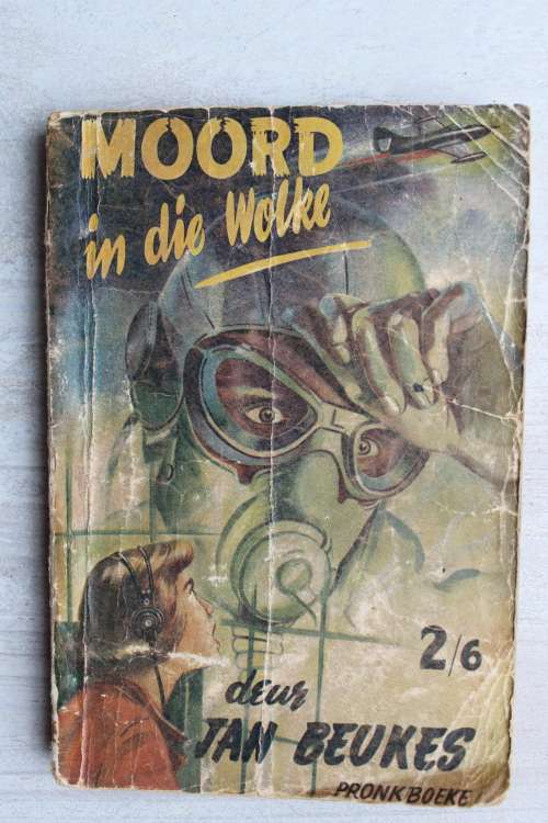 Moord in die wolke - Jan Beukes     Pronkboek