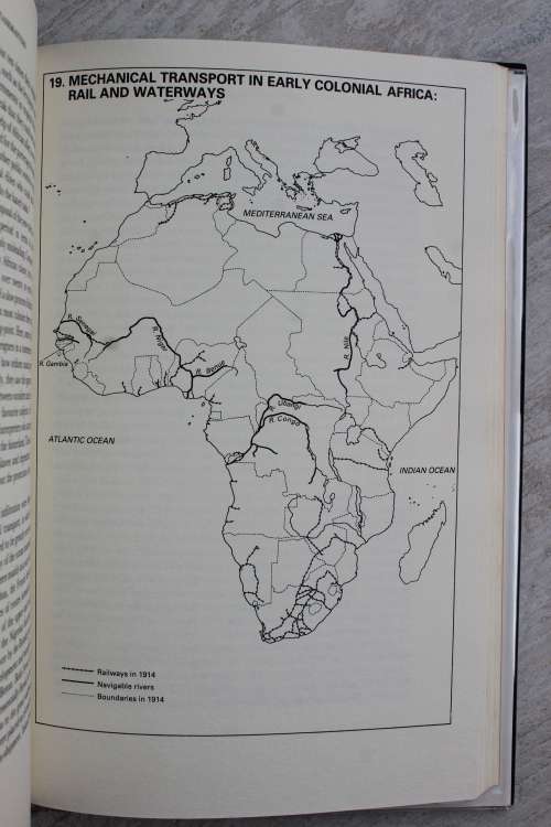 The African Experience - Roland Oliver