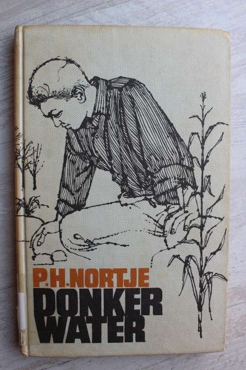 Donkerwater - PH Nortje