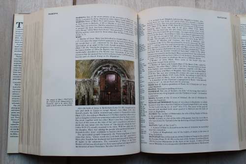 Illustrated Dictionary and Concordance of the Bible
