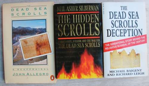 3 x Dead Sea Scrolls paperbacks