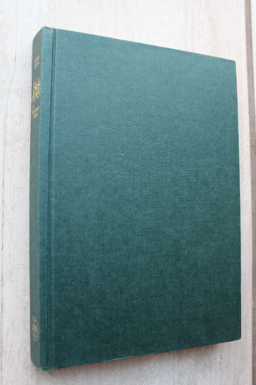 BIRDS OF PREY of SOUTHERN AFRICA Their Identification and Life Histories -PETER STEYN