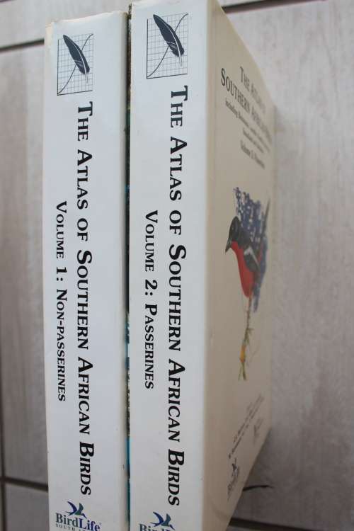 THE ATLAS OF SOUTHERN AFRICAN BIRDS DOUBLE VOLUME