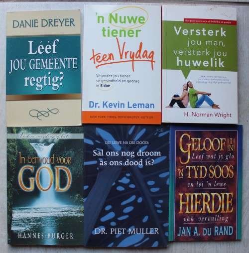 6 x Afrikaanse sagtebande in mooi toestand