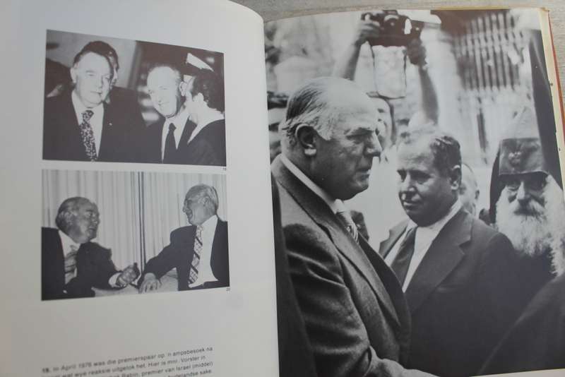 John Vorster: 10 Jaar / Dawie En Alf Ries