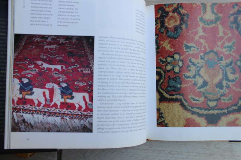 Kilims: Decorating with Tribal Rugs (Elizabeth Hilliard)