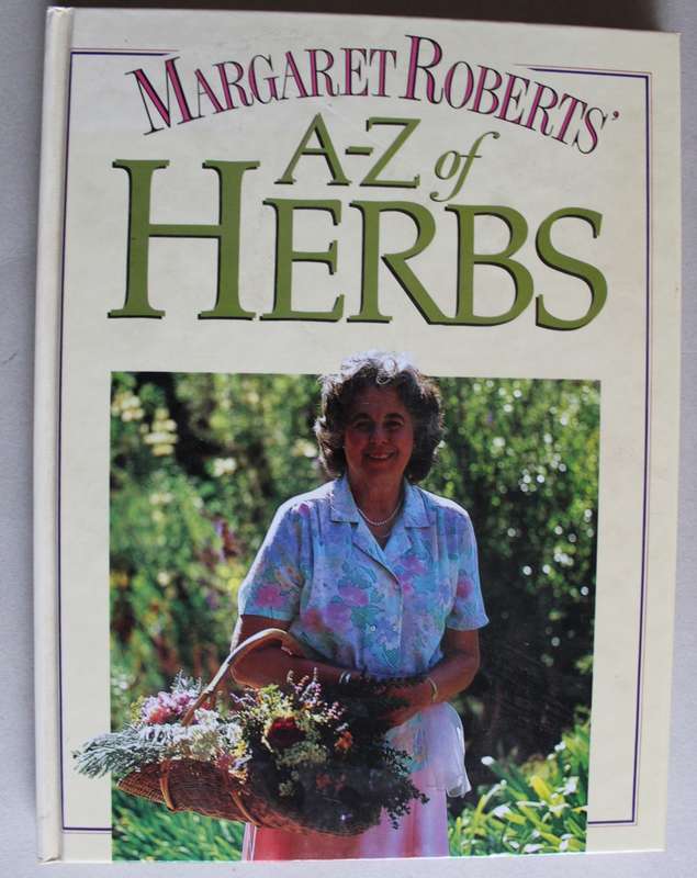 A-Z of Herbs  - Margaret Roberts