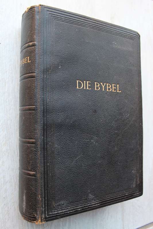 DIE AFRIKAANSE FAMILIEBYBEL - uitgegee in 1953 - GOEIE TOESTAND - BYBEL