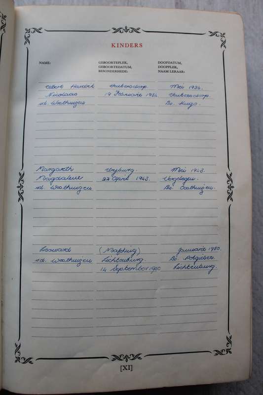 DIE AFRIKAANSE FAMILIEBYBEL - uitgegee in 1953 - GOEIE TOESTAND - BYBEL