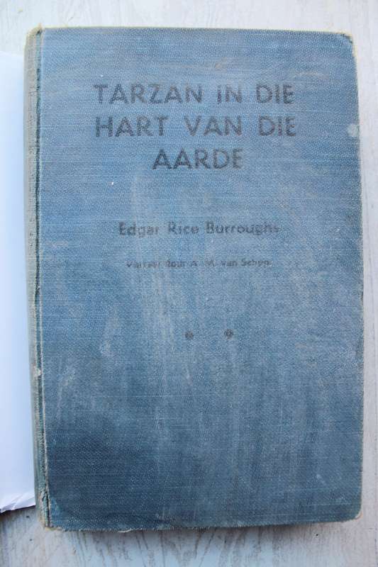 TARZAN IN DIE HART VAN DIE AARDE - Edgar Rice Burroughs