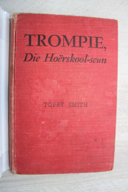 Trompie die hoerskoolseun - Topsy Smith
