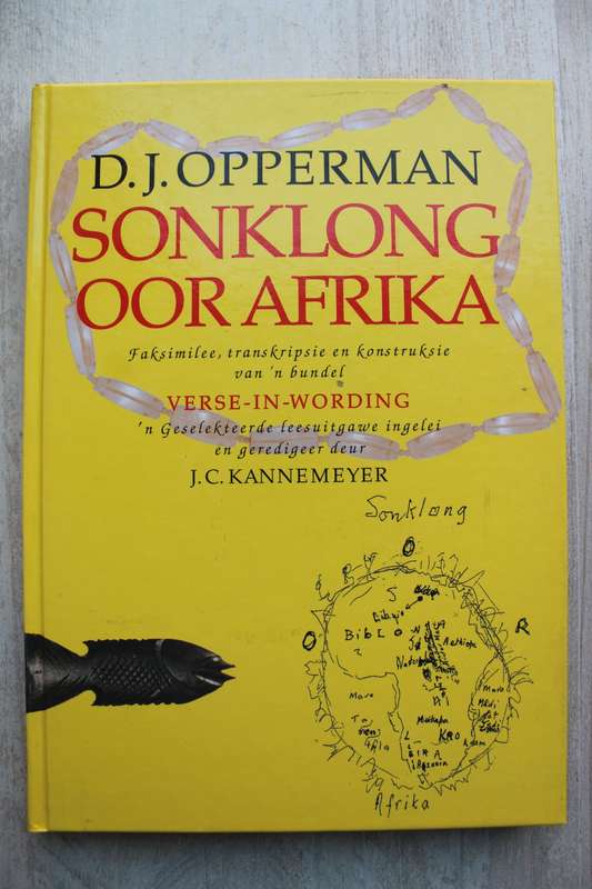 D J Opperman - Sonklong oor Afrika