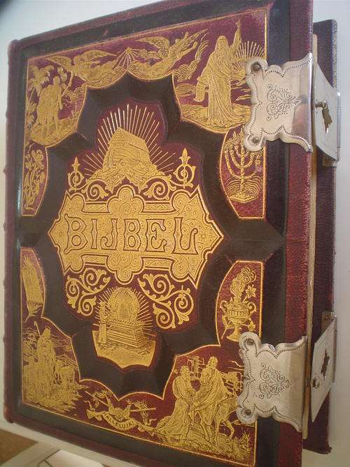 Bijbel Bybel Bible in very neat condition - Staten-Generaal